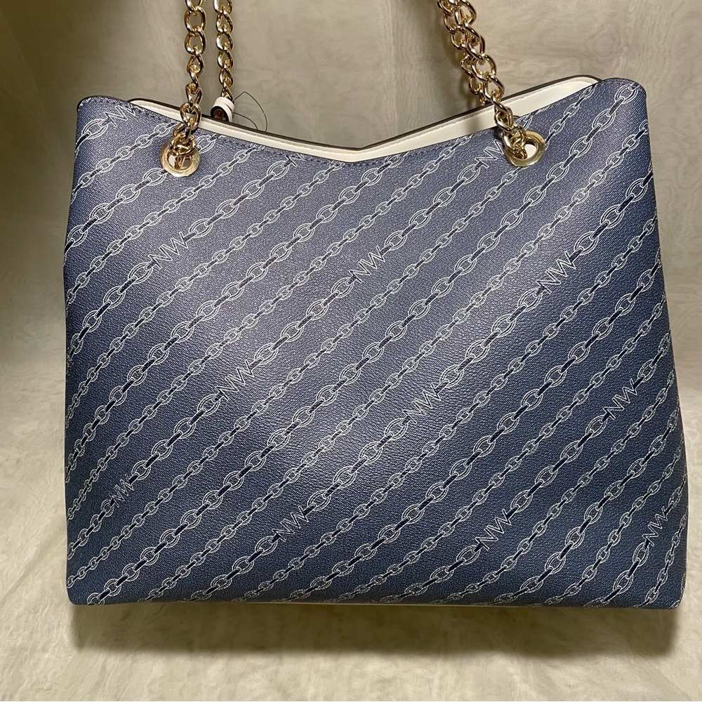 Nine West Navy Chain Link Design with Cream/White Accent Tote, NWOT - Picture 3 of 15